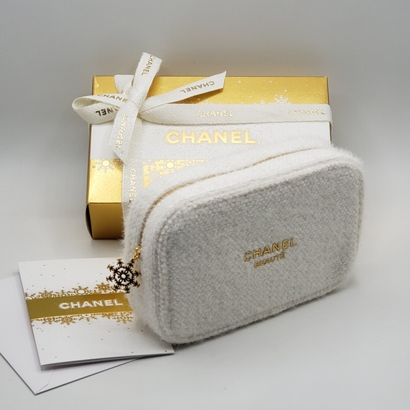 Authentic Chanel Cosmetic Bag White Gold - Picture 2 of 10